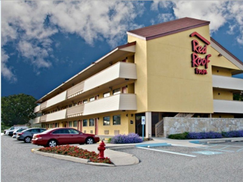 Hotel Red Roof Plus+ - Meadowlands 3*