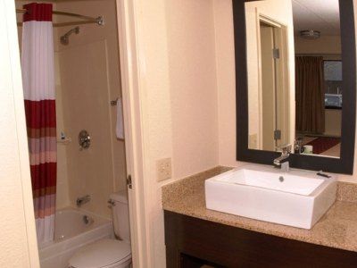 Hotel Red Roof Plus+ - Meadowlands Secaucus