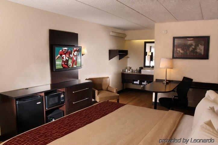 Hotel Red Roof Plus+ - Meadowlands 3*