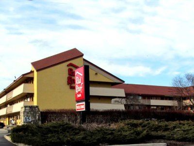 Red Roof Plus+ - Meadowlands 3*